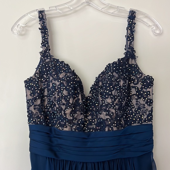 La Femme Blue prom dress with beaded top size 6 - Picture 2 of 5